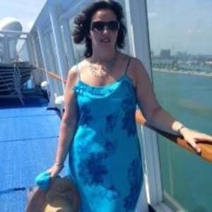 Meet your Posher, Alicia